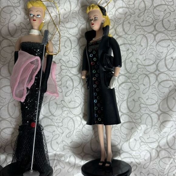 Mattel 1959 Debut Barbie,Enchanting Evening Barbie,Solo in the Spotlight,Easter - Picture 6 of 11